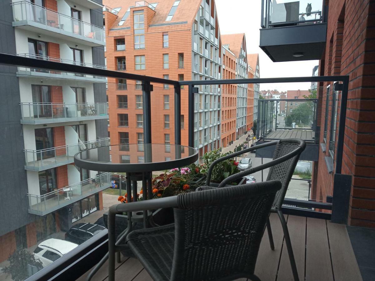 Przytulny Apartament Blisko Motlawy I Neptuna Gdansk Exterior photo